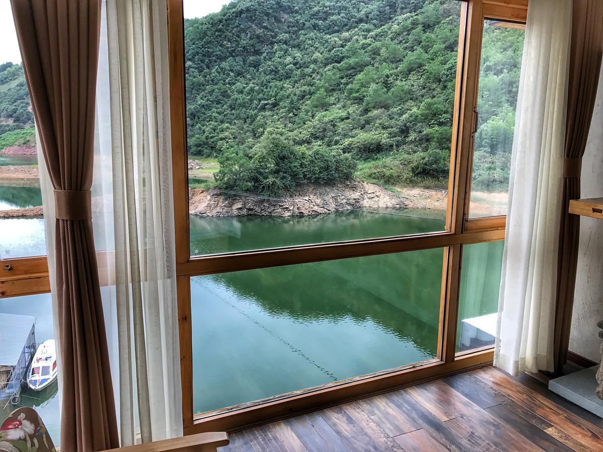 The Lake View Deyishe Resort In Thousand Island Lake Qianwu Екстериор снимка