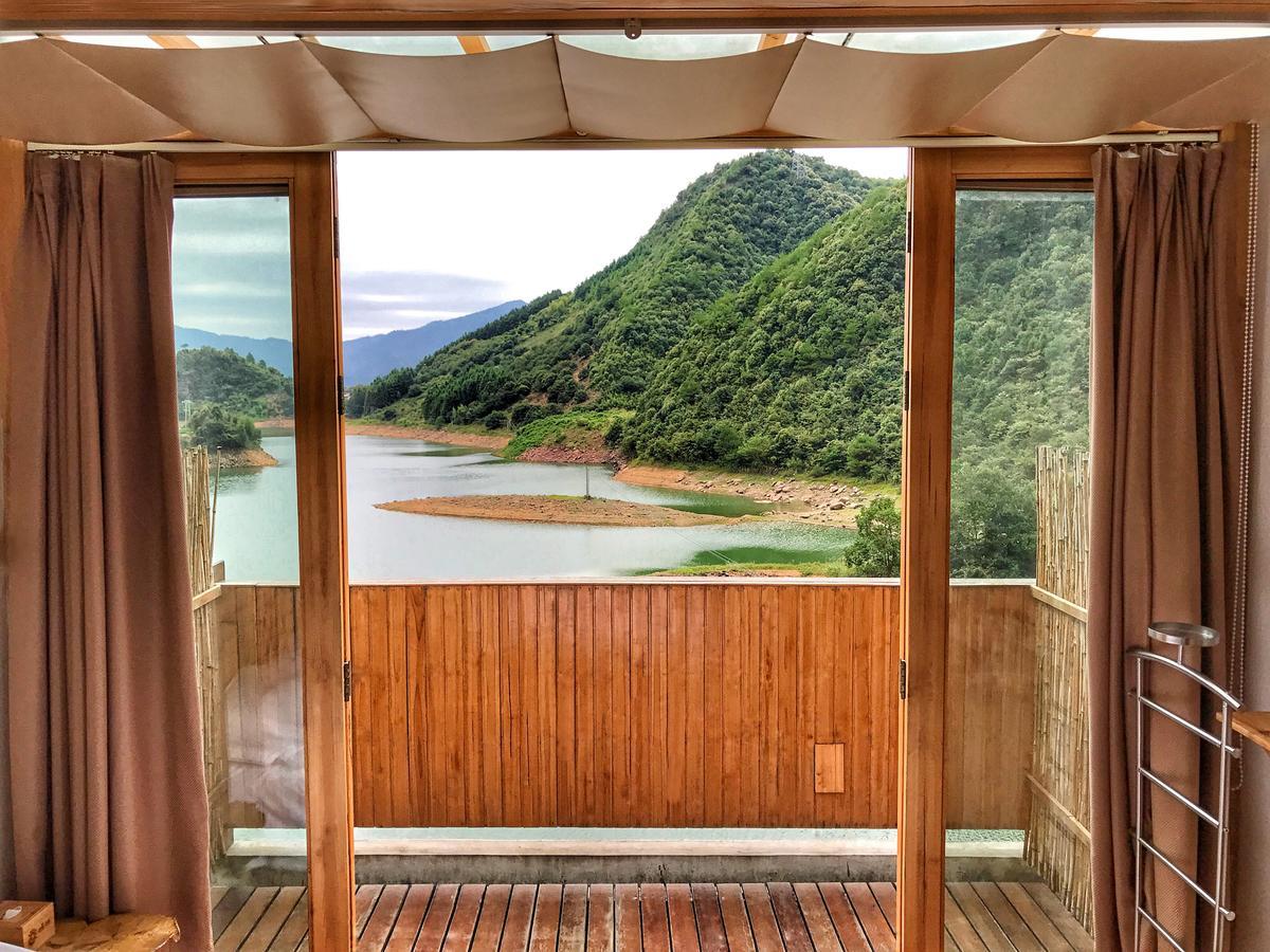 The Lake View Deyishe Resort In Thousand Island Lake Qianwu Екстериор снимка